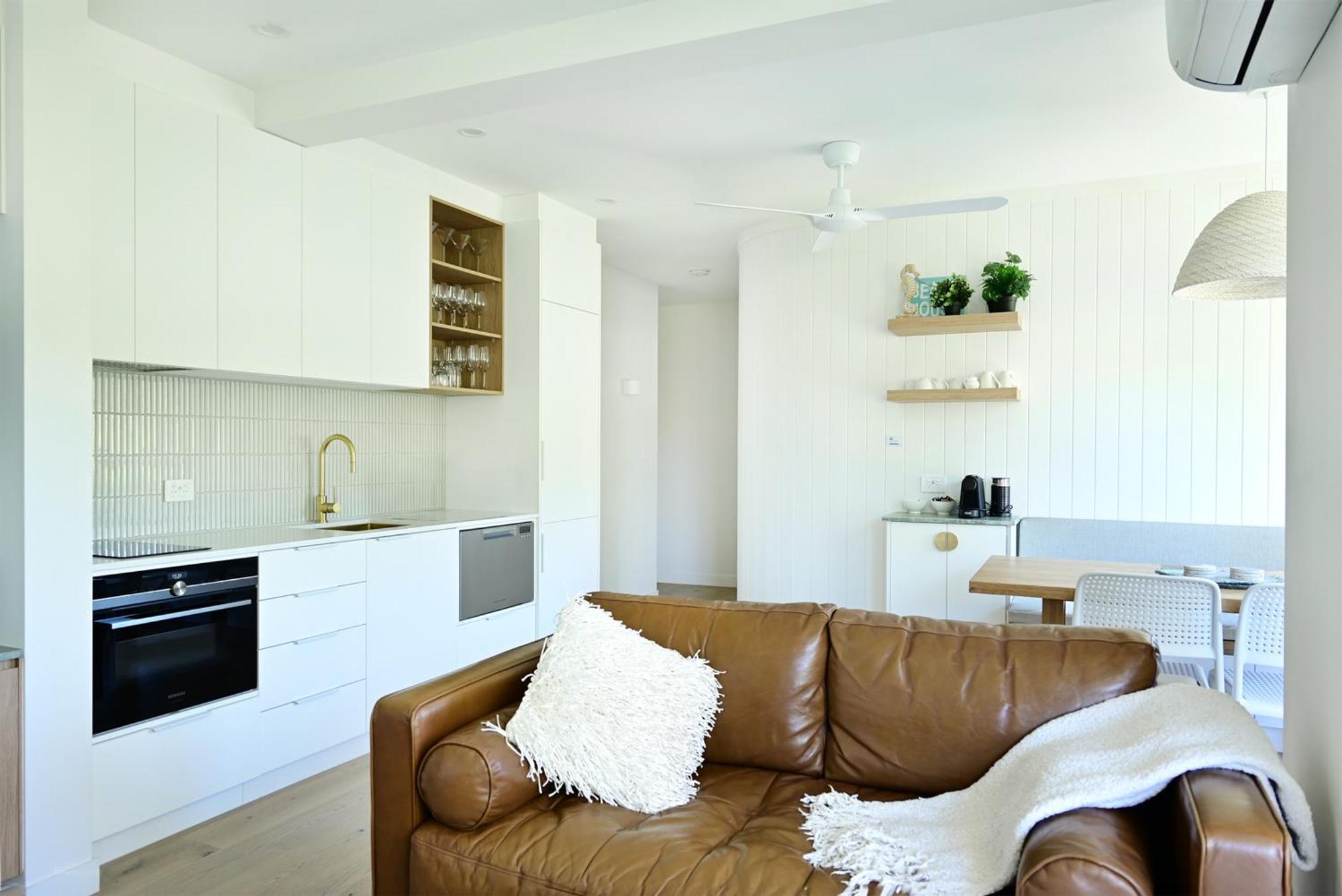 Portofino 6 Apartment Нуса Хедс Екстериор снимка